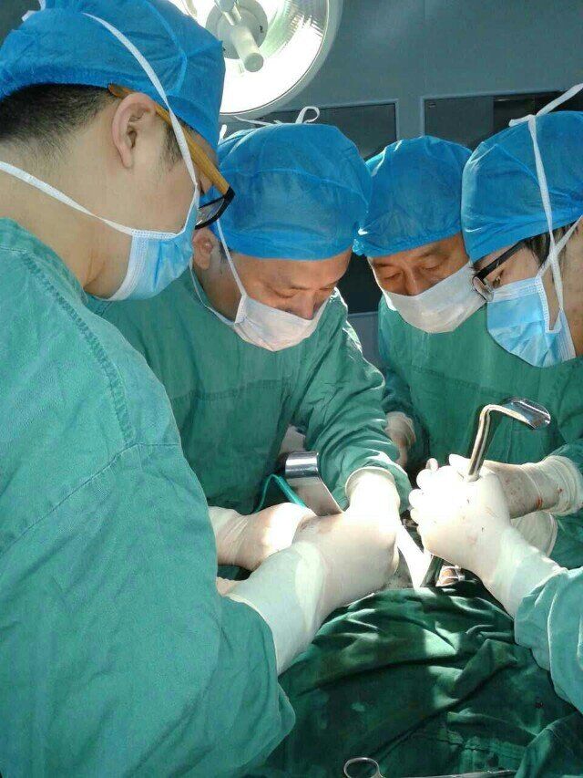 湖南省肿瘤医院腹外专家来我院手术